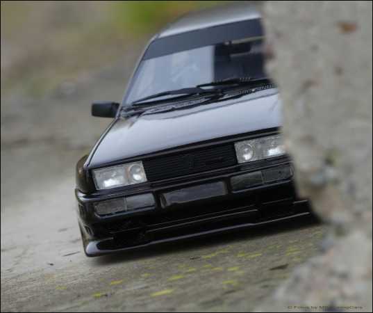 1:18 VW Scirocco MK2 GTX 16V Rieger GTO Breitbau + Vitrine = RAR